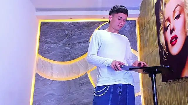 Matheus Ic  online show from 27, 2, 2026