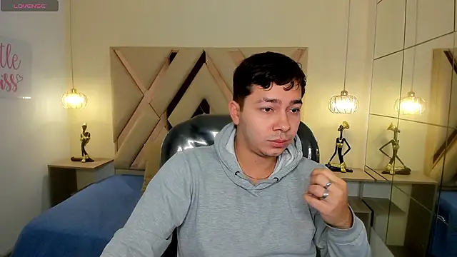 Julian Smith21 online show from 24, 2, 2026