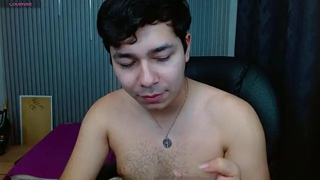 Julian Smith21 online show from 13, 4, 2026