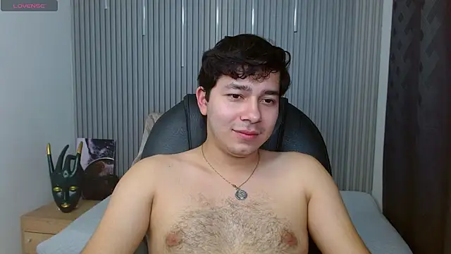 Snapshot of Julian_Smith21 chatting on 8, 5, 2026 Julian Smith21 online show from 8, 5, 2026