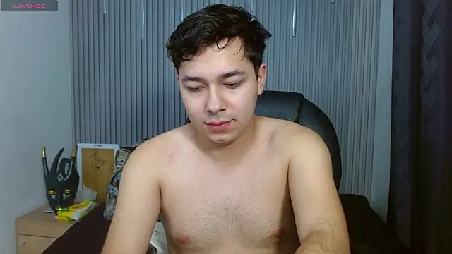 Julian Smith21 online show from 20, 7, 2026