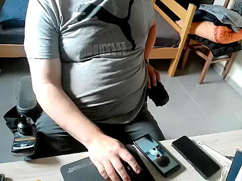 pozitiva000 online show from 12, 4, 2026