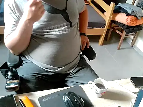 pozitiva000 online show from 13, 4, 2026