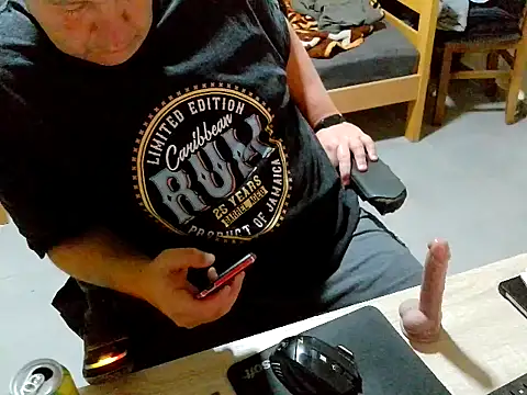 Snapshot of pozitiva000 chatting on 30, 4, 2026 pozitiva000 online show from 30, 4, 2026