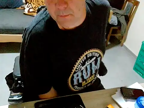 Snapshot of pozitiva000 chatting on 11, 5, 2026 pozitiva000 online show from 11, 5, 2026