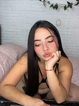 Ivonneadams online show from 25, 2, 2026