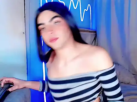 xyaraluv  online show from 20, 4, 2026