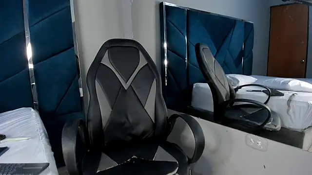 Keitty Rose online show from 7, 4, 2026