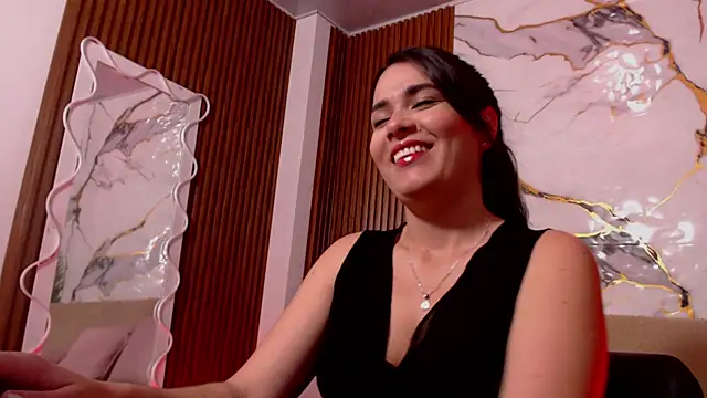 Loren Tay online show from 9, 4, 2026