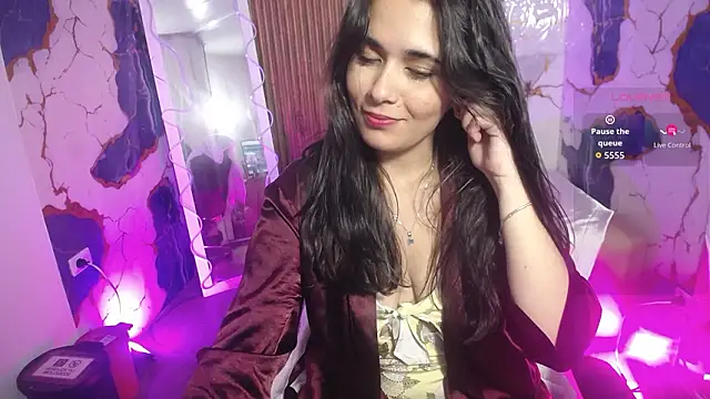 Loren Tay online show from 4, 3, 2026