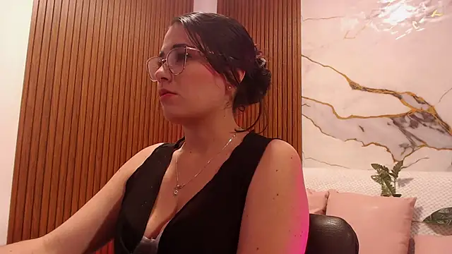 Loren Tay online show from 20, 4, 2026