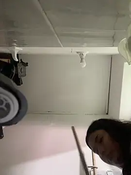 LaiaGomez online show from 16, 4, 2026