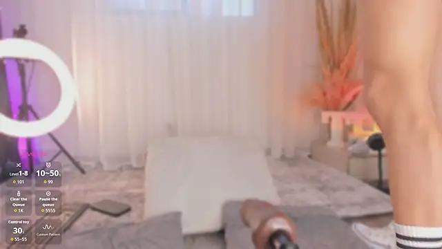 Thiago Jones1 online show from 23, 4, 2026