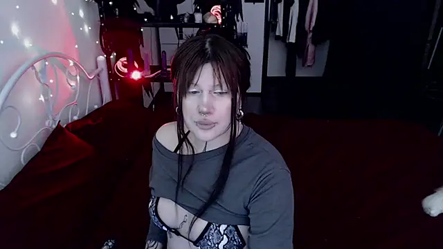 GothicKiraVex online show from 25, 4, 2026