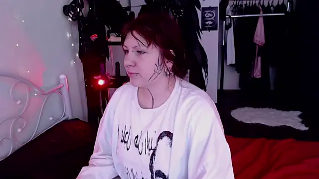Snapshot of GothicKiraVex chatting on 9, 5, 2026 GothicKiraVex online show from 9, 5, 2026
