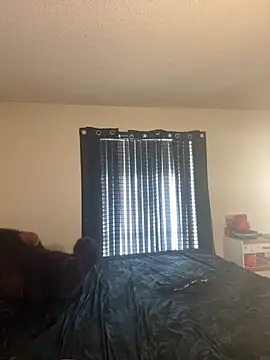 wavywavy12 online show from 27, 3, 2026