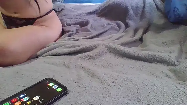 Soylilayblue online show from 1, 4, 2026