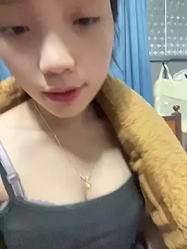 Snapshot of Rio-cute chatting on 6, 5, 2026 Rio-cute online show from 6, 5, 2026