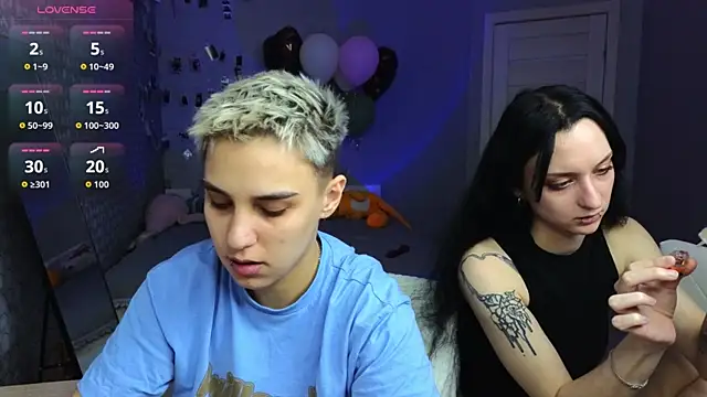 LuxuryLoverss online show from 3, 4, 2026