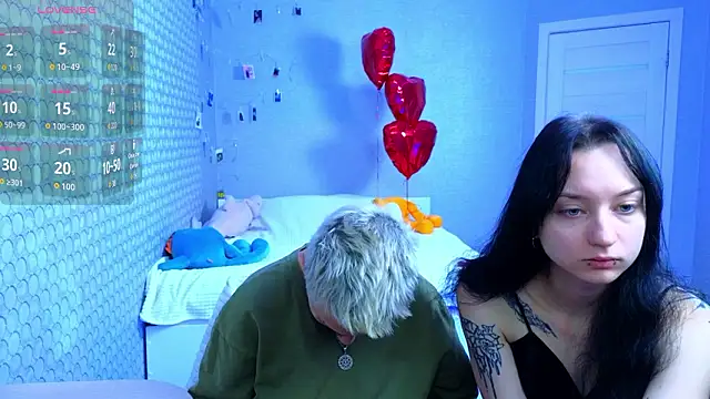 LuxuryLoverss online show from 1, 3, 2026