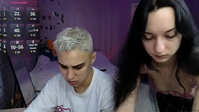 LuxuryLoverss online show from 27, 4, 2026
