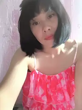 juicy-milu online show from 10, 7, 2026