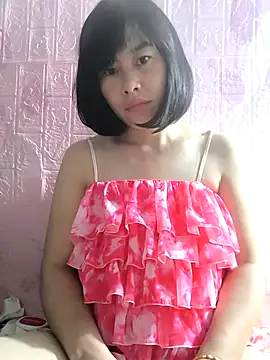 juicy-milu online show from 15, 7, 2026