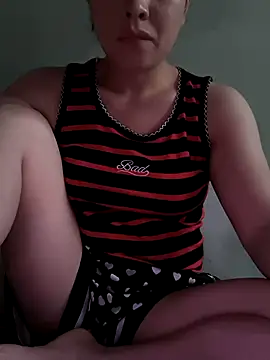 juicy-milu online show from 13, 4, 2026