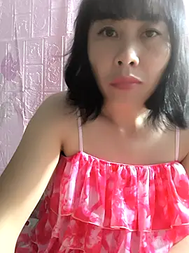 juicy-milu online show from 13, 7, 2026