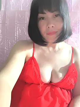 juicy-milu online show from 28, 7, 2026