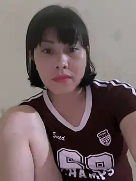Snapshot of juicy-milu chatting on 8, 6, 2026 juicy-milu online show from 8, 6, 2026