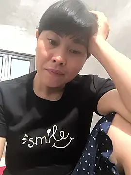 Snapshot of juicy-milu chatting on 12, 6, 2026 juicy-milu online show from 12, 6, 2026