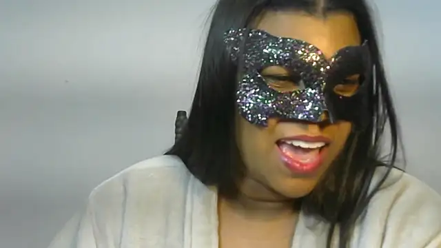 Snapshot of negraiza chatting on 13, 7, 2026 negraiza online show from 13, 7, 2026