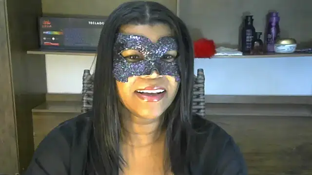 Snapshot of negraiza chatting on 18, 5, 2026 negraiza online show from 18, 5, 2026