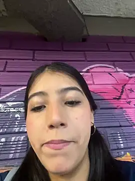 Sexy mia outdoors online show from 5, 3, 2026