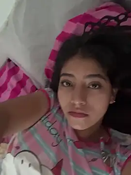 Sexy mia outdoors online show from 19, 4, 2026