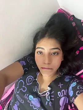 Sexy mia outdoors online show from 18, 4, 2026