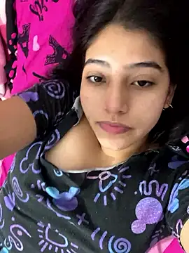 Sexy mia outdoors online show from 27, 3, 2026