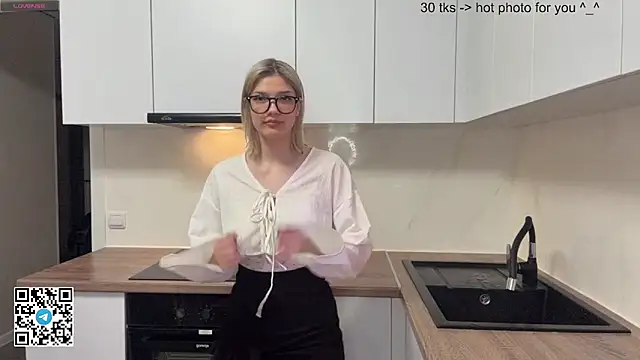 Carolini i online show from 21, 4, 2026