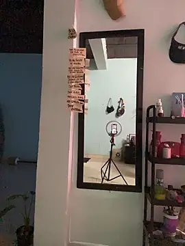 AnelimDagota  online show from 10, 4, 2026