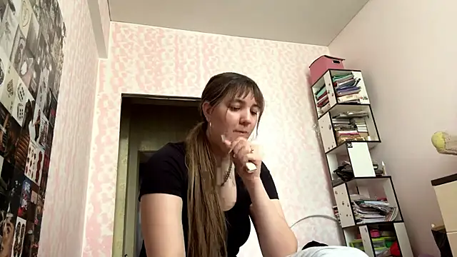 JanineThielman online show from 6, 6, 2026