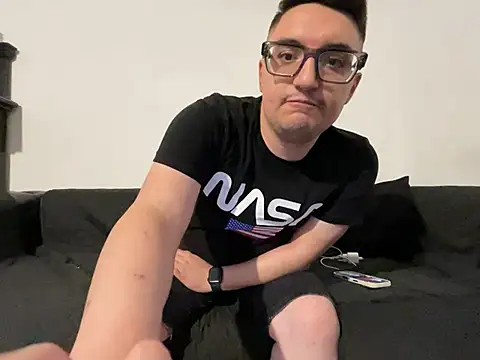 massiyyyy online show from 4, 7, 2026