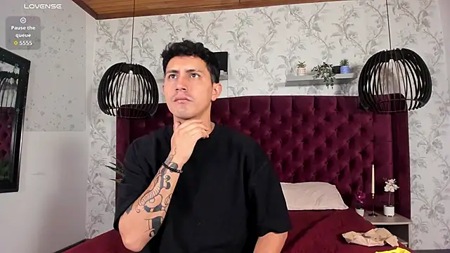 kamal wolff online show from 4, 3, 2026