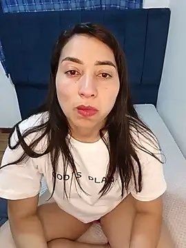Snapshot of ANGELY_WET_JEET chatting on 30, 6, 2026 ANGELY WET JEET online show from 30, 6, 2026