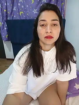 Snapshot of ANGELY_WET_JEET chatting on 11, 6, 2026 ANGELY WET JEET online show from 11, 6, 2026