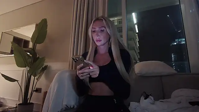 kinkykara25 online show from 12, 6, 2026