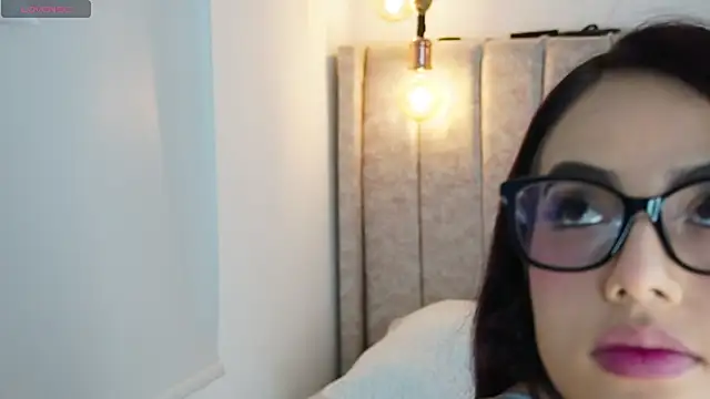 Gaby evansz online show from 21, 4, 2026