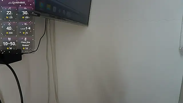 Snapshot of Gaby_evansz chatting on 4, 5, 2026 Gaby evansz online show from 4, 5, 2026