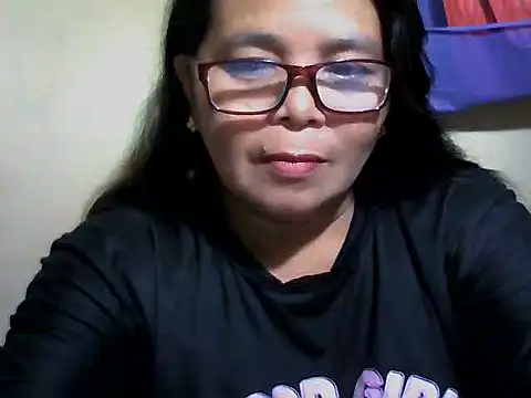 Flowerblossom123 online show from 9, 5, 2026