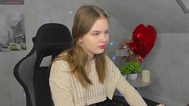 Saraa Broown online show from 7, 3, 2026